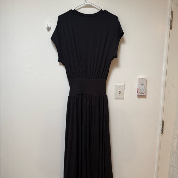 Halara Tummy Control Batwing Sleeve Flowy Midi Work Dress with Pockets XS - Picture 8 of 9